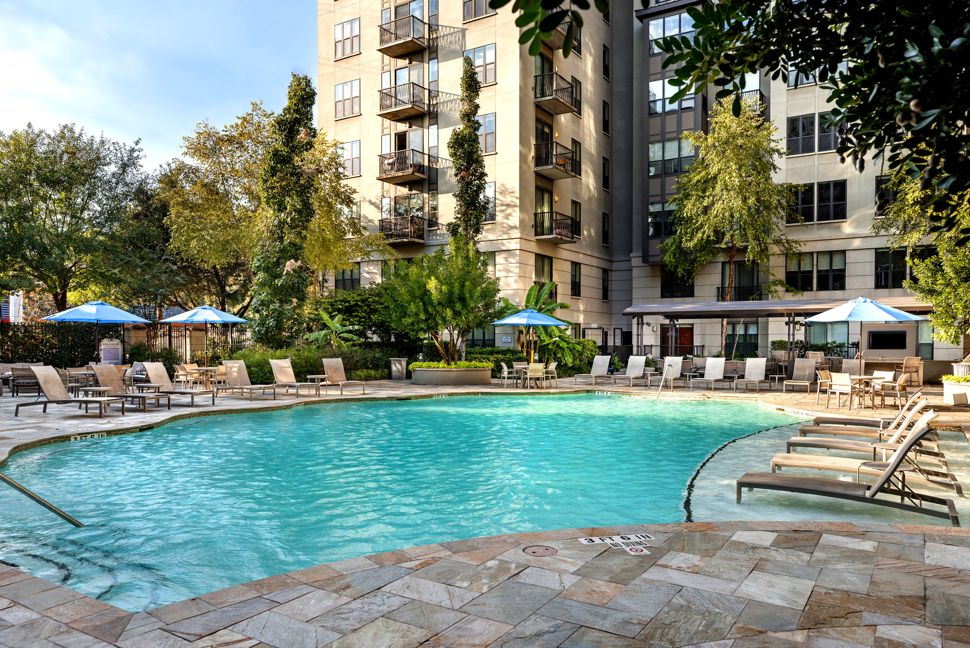 Amenities 2 | The Susanne Apartments Houston Montrose